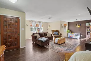 1553 Montclair Dr, Fort Worth, TX 76103 - Photo 4