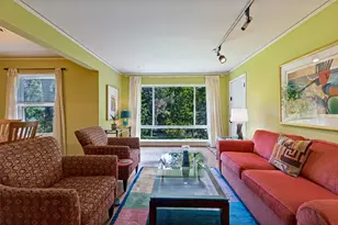 605 S Ravinia Dr, Dallas, TX 75211 - Photo 2