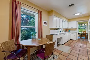 605 S Ravinia Dr, Dallas, TX 75211 - Photo 10