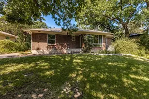 605 S Ravinia Dr, Dallas, TX 75211 - Photo 1