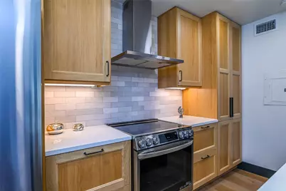 5911 E University Boulevard #108, Dallas, TX 75206 - Photo 8