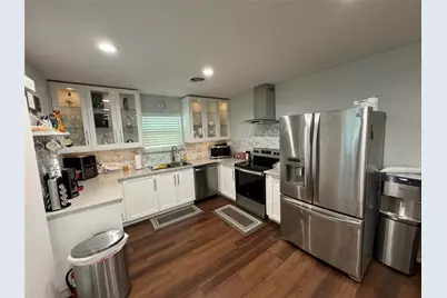 1224 S Center Street, Arlington, TX 76010 - Photo 16