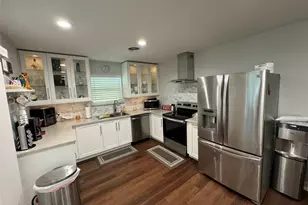 1224 S Center St, Arlington, TX 76010 - Photo 16