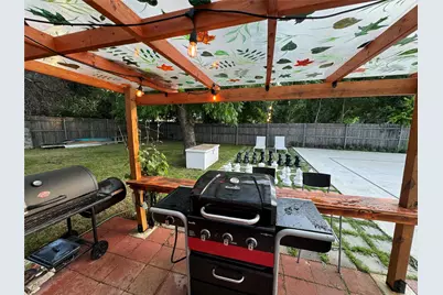 1224 S Center Street, Arlington, TX 76010 - Photo 20