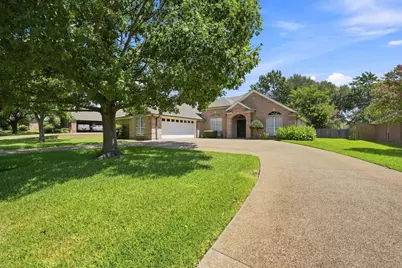 104 Chaparral Drive, Hillsboro, TX 76645 - Photo 1