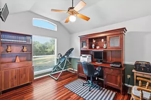 144 Saddle Brook Dr, Hudson Oaks, TX 76087 - Photo 10