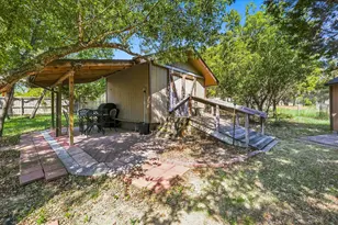 144 Saddle Brook Dr, Hudson Oaks, TX 76087 - Photo 28