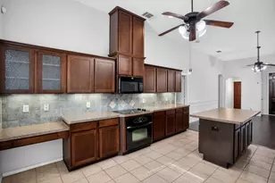 8418 Timberbrook Ln, Dallas, TX 75249 - Photo 8