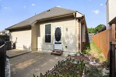 8418 Timberbrook Lane, Dallas, TX 75249 - Photo 16