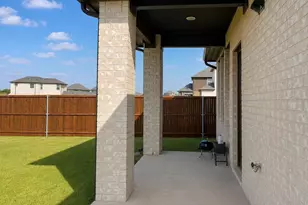 1328 Middlebrooks Dr, Forney, TX 75126 - Photo 16