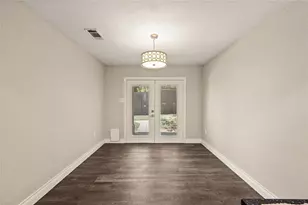 1521 Briarcrest Dr, Grapevine, TX 76051 - Photo 14