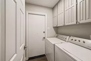 1521 Briarcrest Dr, Grapevine, TX 76051 - Photo 16