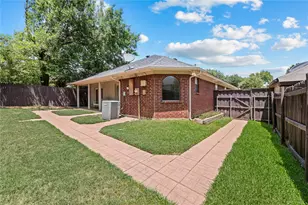 1521 Briarcrest Dr, Grapevine, TX 76051 - Photo 28