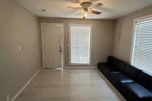 802 Cross Timber St, Denton, TX 76205 - Photo 2