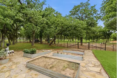 1012 Cheyenne Road, Poolville, TX 76487 - Photo 34