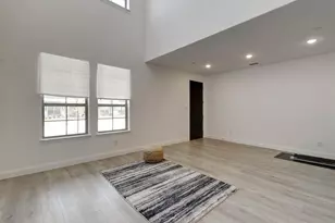 7031 Cedar Crk Dr, Grand Prairie, TX 75054 - Photo 4