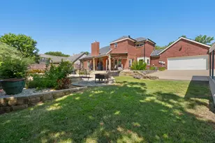 1907 Clearview Dr, Ennis, TX 75119 - Photo 10