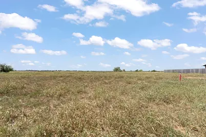 1827 Sudbury Drive, Cleburne, TX 76033 - Photo 8
