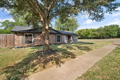 767 NW Ann Lois Lane, Burleson, TX 76028 - Photo 32