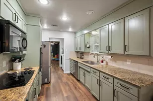 767 NW Ann Lois Ln, Burleson, TX 76028 - Photo 2