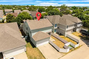 9810 Walnut Hill Dr, Providence Village, TX 76227 - Photo 32