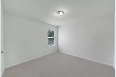 9810 Walnut Hill Drive, Providence Village, TX 76227 - Photo 20
