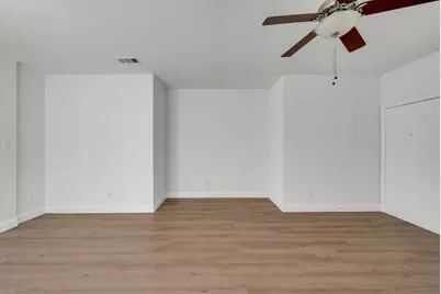 9810 Walnut Hill Drive, Providence Village, TX 76227 - Photo 6