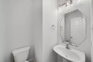 9810 Walnut Hill Dr, Providence Village, TX 76227 - Photo 22