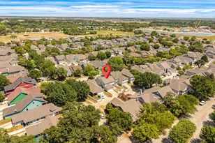 9810 Walnut Hill Dr, Providence Village, TX 76227 - Photo 34