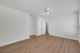 9810 Walnut Hill Dr, Providence Village, TX 76227 - Photo 12