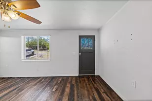 709 Hereford St, Glen Rose, TX 76043 - Photo 4