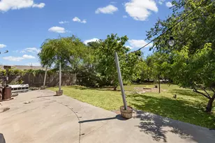 709 Hereford St, Glen Rose, TX 76043 - Photo 18