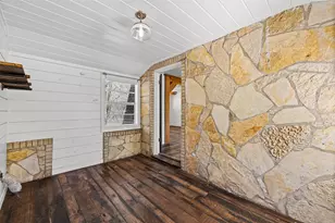 709 Hereford St, Glen Rose, TX 76043 - Photo 16