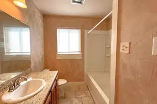 120 S Wood Ave, Denison, TX 75020 - Photo 20