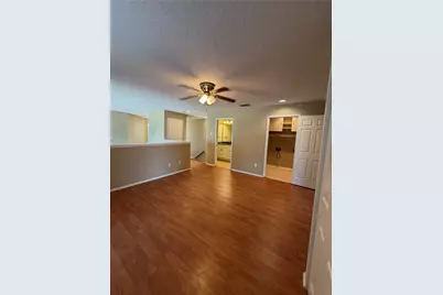 705 Cimarron Trail, Irving, TX 75063 - Photo 18