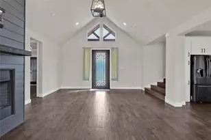 8023 Pennington, Fort Worth, TX 76126 - Photo 4