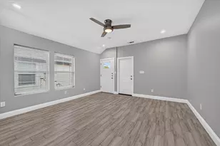 608 E College St, Sherman, TX 75090 - Photo 8