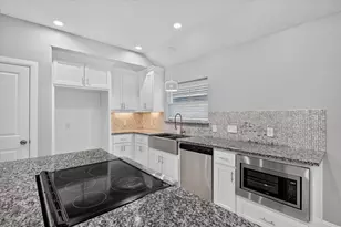 608 E College St, Sherman, TX 75090 - Photo 6