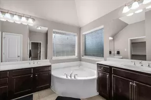 5724 Caballo St, Fort Worth, TX 76179 - Photo 16