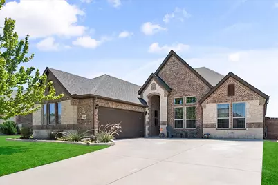 5021 Chisholm View Drive, Fort Worth, TX 76123 - Photo 2