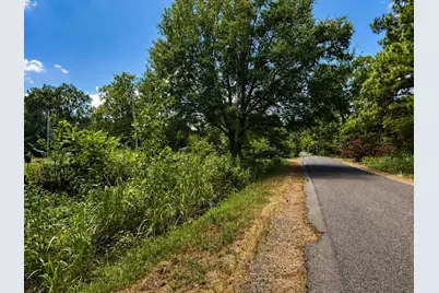 230 Hickory Street, Blossom, TX 75416 - Photo 2