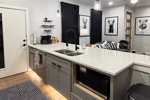 1650 Hudspeth Ave, Dallas, TX 75216 - Photo 8