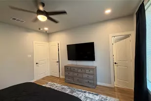 1650 Hudspeth Ave, Dallas, TX 75216 - Photo 14
