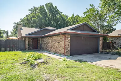 5106 Lakeridge Court, Garland, TX 75043 - Photo 6