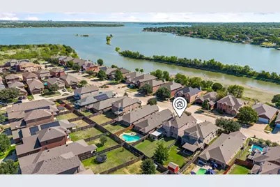 5448 Grenada Drive, Fort Worth, TX 76119 - Photo 4
