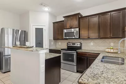 5448 Grenada Drive, Fort Worth, TX 76119 - Photo 8