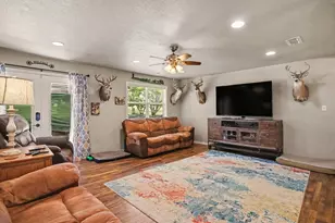 3845 County Rd 415, Alvarado, TX 76009 - Photo 12