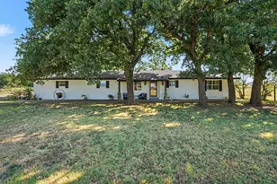 3845 County Rd 415, Alvarado, TX 76009 - Photo 2
