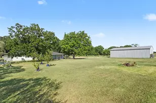 3845 County Rd 415, Alvarado, TX 76009 - Photo 30