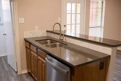 900 Kilkenny Court #B, Denton, TX 76210 - Photo 6